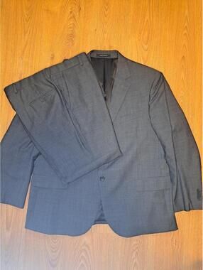 Kenneth Cole 2 Piece Suit 44S 38x28 Gray Herringbone Wool